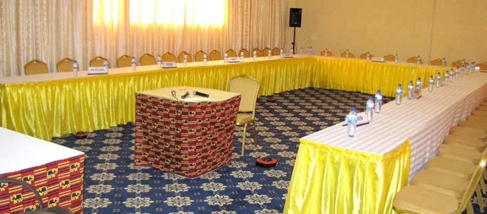 Palace Hotel Ouagadougou Esterno foto